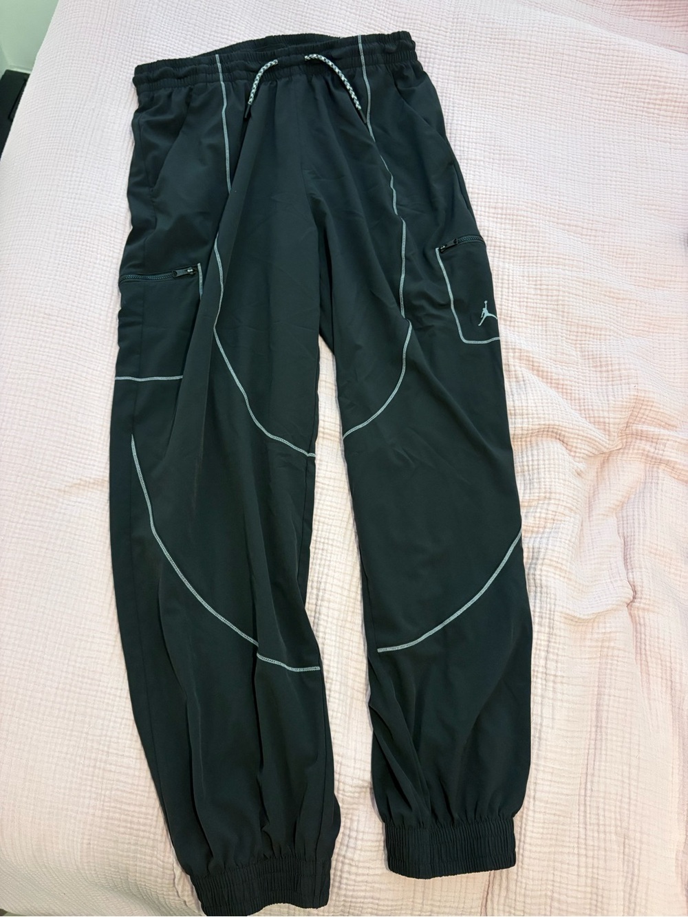 Jordan Woman's Black Athletic Cargo Pants